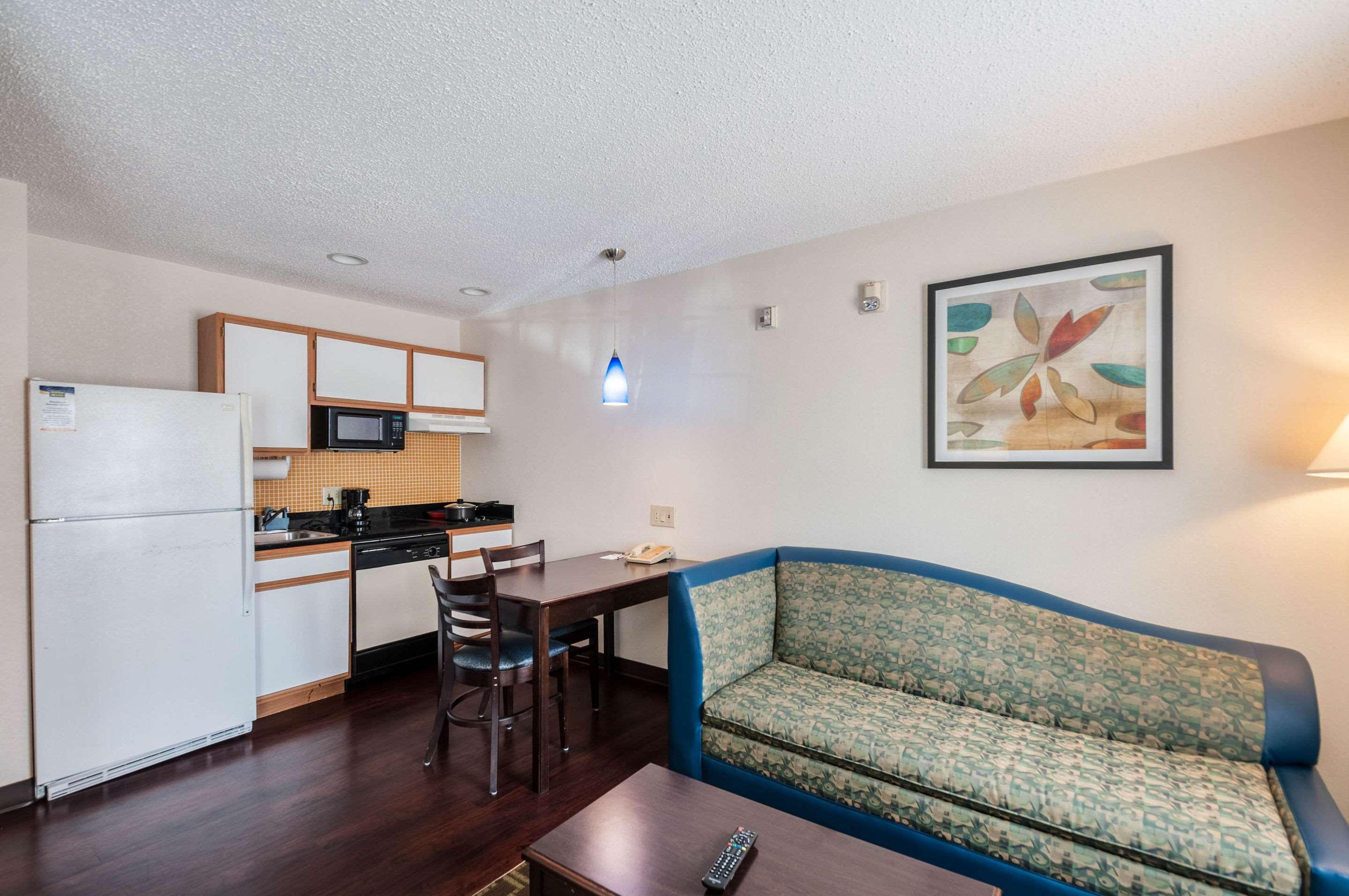 Mainstay Suites Frederick Ngoại thất bức ảnh