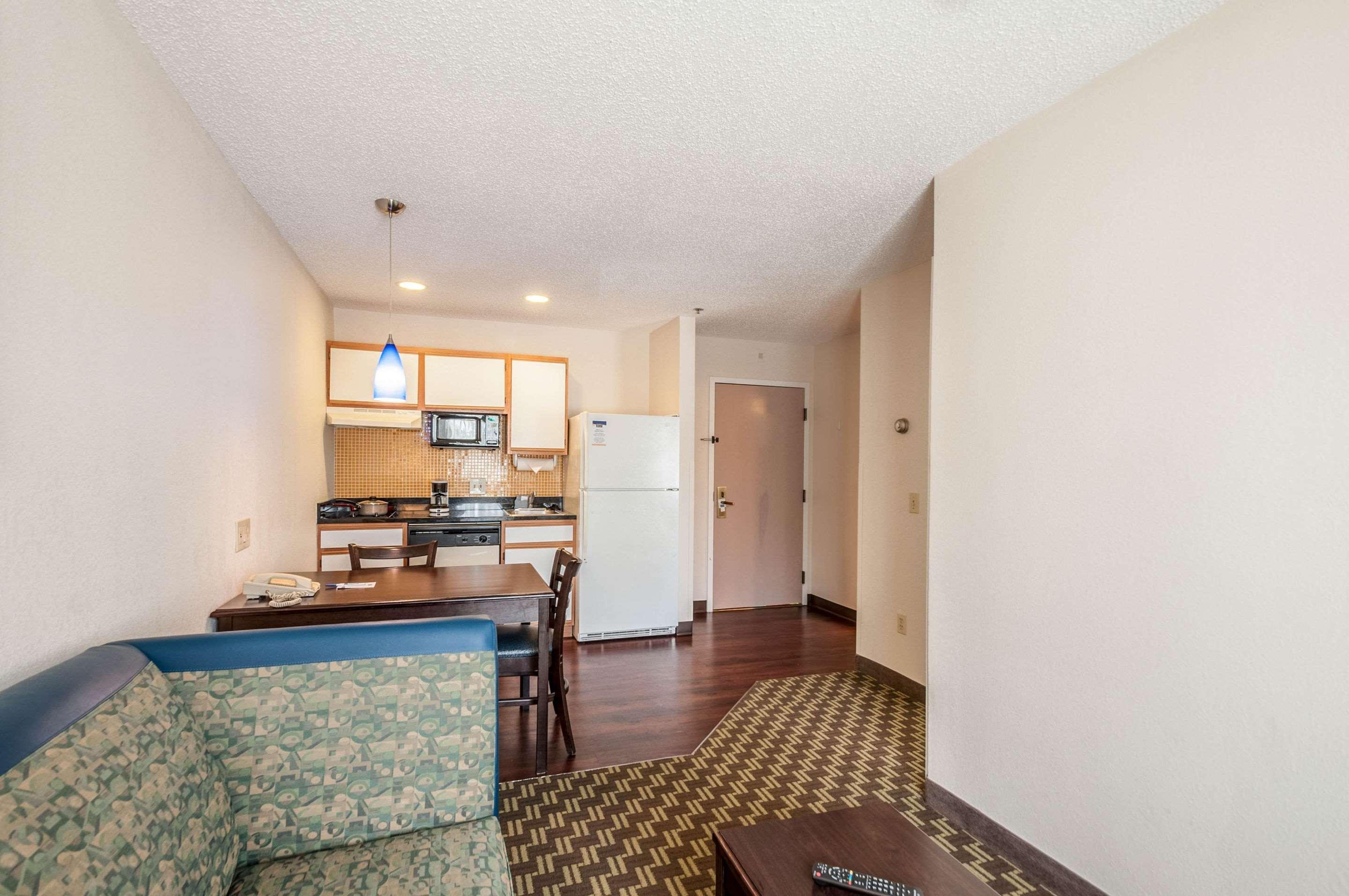 Mainstay Suites Frederick Ngoại thất bức ảnh