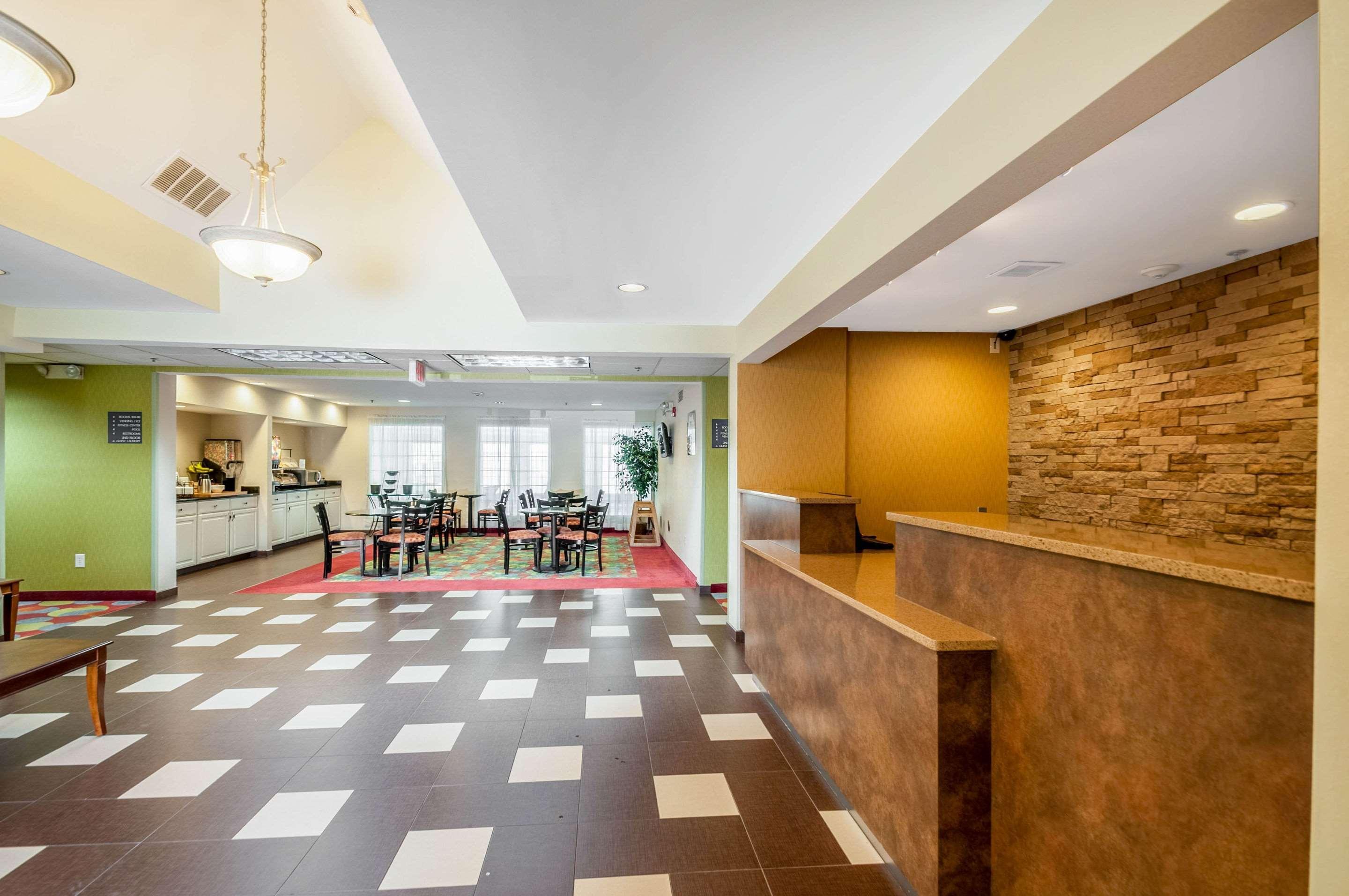 Mainstay Suites Frederick Ngoại thất bức ảnh