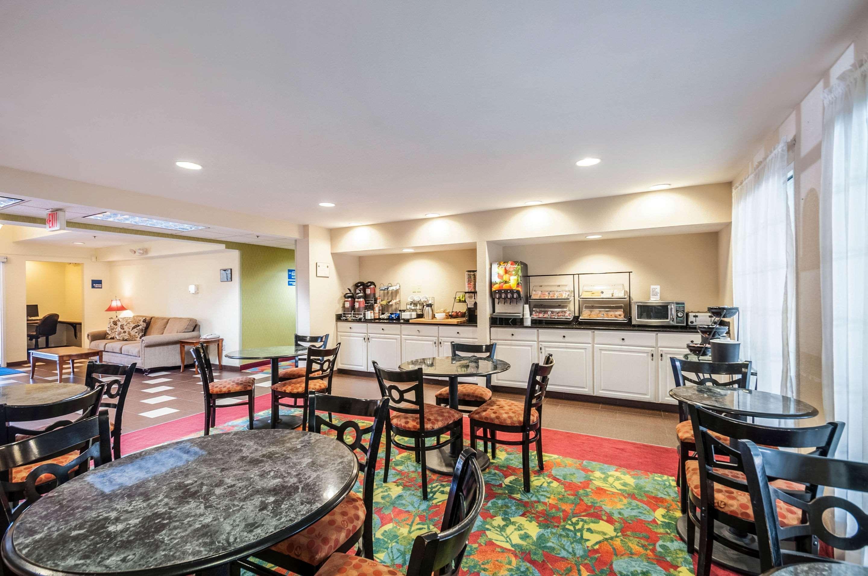 Mainstay Suites Frederick Ngoại thất bức ảnh